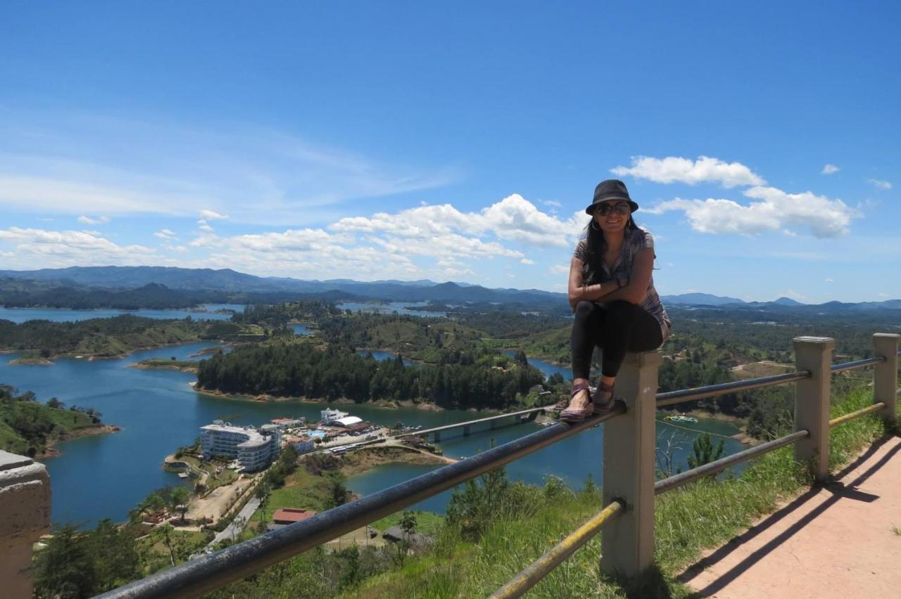 Casa Hotel Los Embalses Guatapé Екстериор снимка
