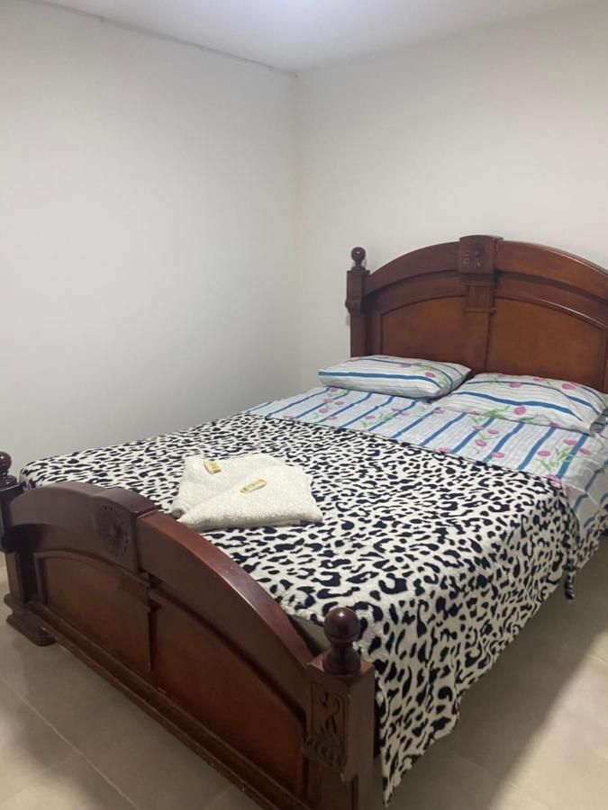 Casa Hotel Los Embalses Guatapé Екстериор снимка