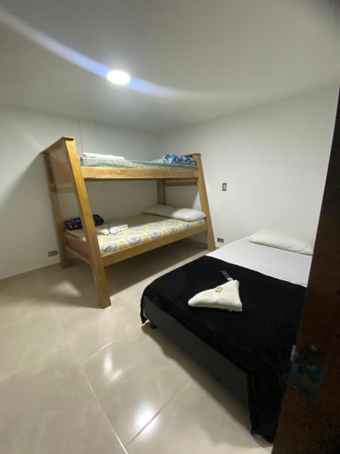 Casa Hotel Los Embalses Guatapé Екстериор снимка